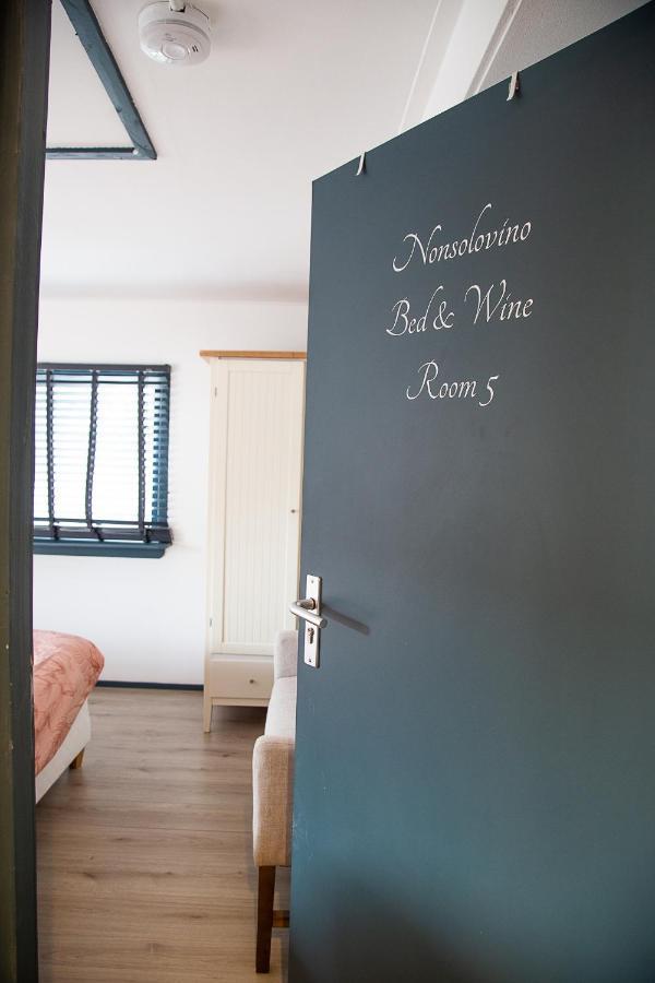 Bed And Wine Nonsolovino Bed & Breakfast Reeuwijk Luaran gambar